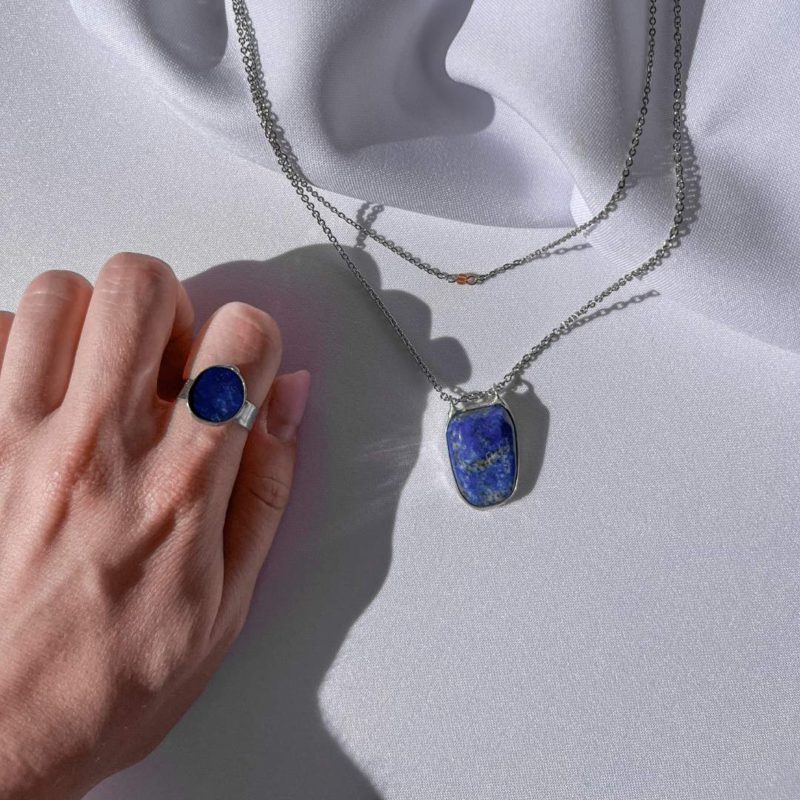 sada lapis lazuli - Tichá noc