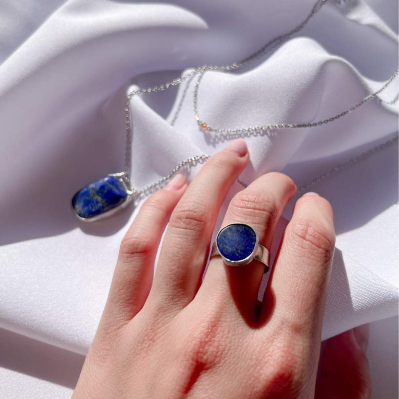 sada lapis lazuli - Tichá noc