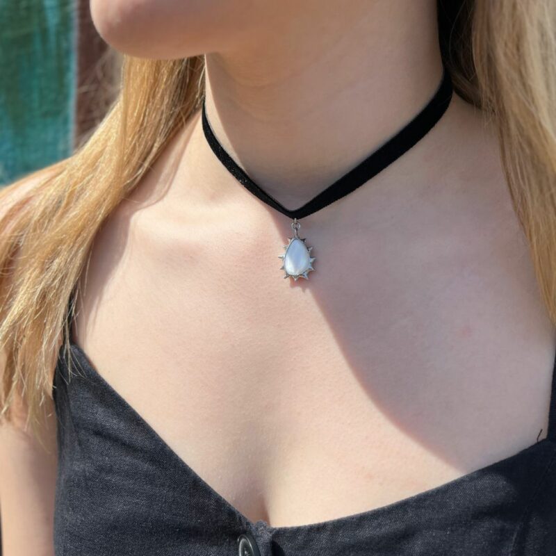 náhrdelník Chocker - Slzička z perleti