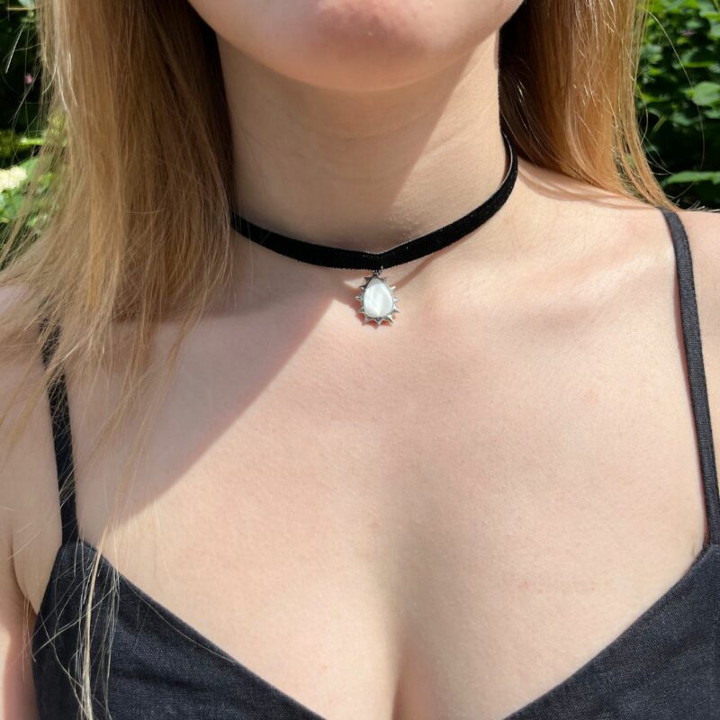 náhrdelník Chocker - Slzička z perleti