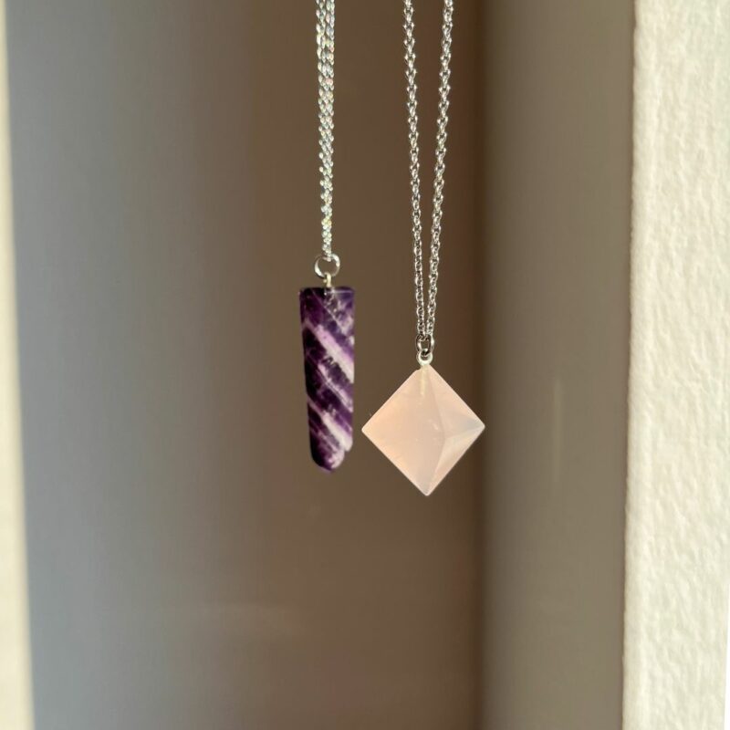 náhrdelník růženín - Octahedron